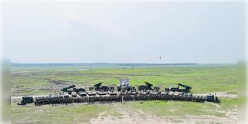 Read more about - Chicken Neck | চিকেন নেকে ভারতীয় সামরিক বাহিনীর মহড়া 'তিস্তা প্রহার'! উত্তেজনা বাড়ছে বাংলাদেশ লাগোয়া পূর্ব সীমান্তে!