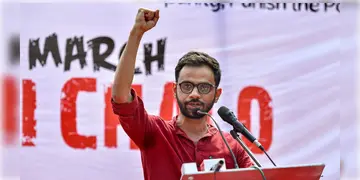 Read more about - Umar Khalid | দিদির বিয়েতে যাওয়ার জন্যে জামিন পেলেন উমর খালিদ, একবছর পর বেরোবেন জেল থেকে!