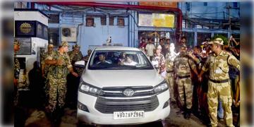 Read more about - R G Kar | ' অবিলম্বে বিচার দেওয়া হোক ', ' তোর বোন হলে কী করতিস ? ' , সিবিআই আধিকারিকদের দেখে বিক্ষোভ জনতার