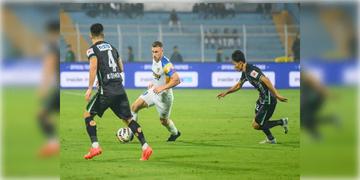 Read more about - Chennaiyin FC vs Mohammedan | এভাবেও ফিরে আসা যায়! চেন্নাইয়িন এফসির বিরুদ্ধে মরিয়া ২ গোলে ড্র করলো মোহনবাগান