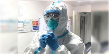 Read more about - Covid19-WB | বঙ্গে তুঙ্গে করোনার প্রকোপ, আক্রান্ত খড়্গপুর IIT-র গবেষক থেকে শুরু করে চিকিৎসক দম্পতি!