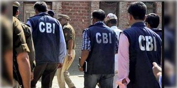 Read more about - CBI Raid | সাতসকালে শহরে CBI, নিউ আলিপুর-নিউ টাউন সহ পাঁচ জায়গায় চলছে তল্লাশি