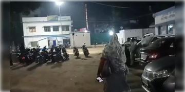 Read more about - Arambag । নিজের দলের মহিলা প্রধানকেই মারধর! আরামবাগে অভিযোগের আঙুল উঠলো তৃণমূল কর্মীদের দিকে