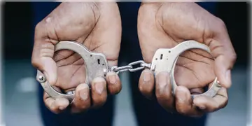 Read more about - Child Trafficking । সিআইডির হাতে গ্রেপ্তার শিশু পাচার চক্রের চাঁই, ধৃতের সাথে যোগ রয়েছে নার্সিংহোমের