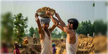 Read more about - WB Worker Unemployment । ৭ বছরে পশ্চিমবঙ্গে  শ্রমিকের সংখ্যা কমেছে ৩০ লাখ!