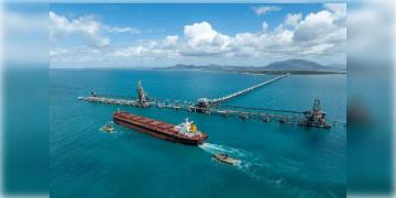 Read more about - Adani | রফতানির কাজে বাড়বে প্রভাব! অ্যাবট পয়েন্ট পোর্ট হোল্ডিংস প্রাইভেট লিমিটেড অধিগ্রহণ করলো আদানির সংস্থা