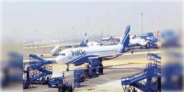 Read more about - IndiGo Bomb Threat | ফের ইন্ডিগোর ফ্লাইটে বোমাতঙ্ক! লিপস্টিক দিয়ে হুমকি বার্তা লিখলো দুষ্কৃতী