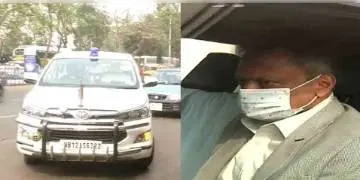 Read more about - কমিশনের ইঙ্গিত, ভোট পরিচালনায় কর্তব্যে গাফিলতি হলে সরিয়ে দেওয়া হবে সংশ্লিষ্ট আধিকারিককে 