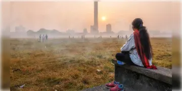 Read more about - Weather Update | মাসের শেষে কড়া নাড়ছে শীত, একনজরে মহানগরীর আজকের আবহাওয়া আপডেট