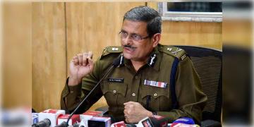 Read more about - Kolkata Police | একদিকে উচ্চমাধ্যমিক অন্যদিকে SFIএর ধর্মঘট, আগামীকাল কড়া নজরদারিতে মুড়ছে মহানগর