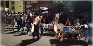 Read more about - Jaipur | জয়পুরের সোয়াই মান সিং হাসপাতালে ভয়াবহ আগুন! মৃত্যু ICU-তে থাকা ৬ রোগীর!