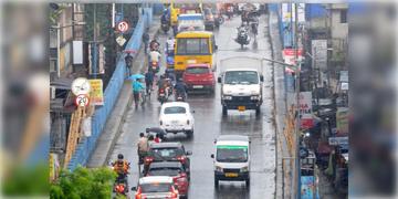 Read more about - Barasat Flyover | ৯ দিন বন্ধ বারাসত ফ্লাইওভার! চলবে স্বাস্থ্য পরীক্ষা, কোন রাস্তা দিয়ে চলবে যানবাহন?