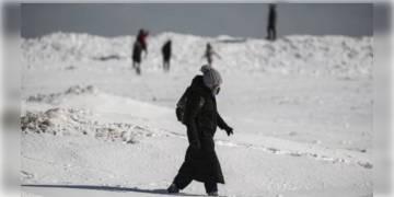 Read more about - এ বার শীতে ভয়ঙ্কর শৈত্যপ্রবাহ, তুষারপাত এবং তুষারঝড়ের অশনিসঙ্কেত গবেষণায়