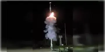 Read more about - Hypersonic Missile | শব্দের চেয়ে দ্রুতগামী দূরপাল্লার ক্ষেপণাস্ত্র ভারতের বাহিনীতে! সফল পরীক্ষা DRDOর