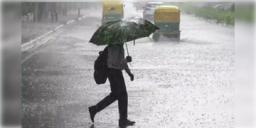 Read more about - Heavy Rain | রাজ্যে বৃষ্টির অনুকূল পরিবেশ, শুক্রবার পর্যন্ত বৃষ্টির দাপট অব্যাহত থাকবে দক্ষিণবঙ্গে!