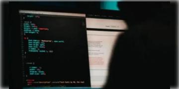 Read more about - অভিনব কায়দায় ফের কলকাতায় জালিয়াতি, বই পাড়ার নাম করে অ্যাকাউন্ট সাফ হচ্ছে