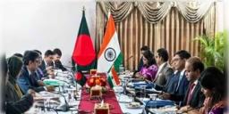 Read more about - India-Bangladesh | ঢাকায় বাংলাদেশের পররাষ্ট্রসচিবের সঙ্গে বৈঠক করলেন ভারতের বিদেশসচিব! কী নিয়ে হলো আলোচনা?