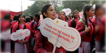 Read more about - Maharashtra | বাথরুমে রক্ত, ঋতুমতী কিনা জানতে ছাত্রীদের অন্তর্বাস খোলাল স্কুল কর্তৃপক্ষ!