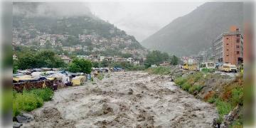 Read more about - Weather | রেকর্ড ভাঙা বৃষ্টি দিল্লিতে! উত্তরপ্রদেশে চার দিনে মৃত ৩৪! হিমাচলে বিপাসা নদীতে ডুবলো পঞ্চভক্ত্রা মন্দির!
