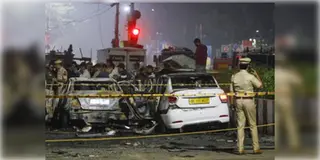 Read more about - Delhi Blast | দিল্লি বিস্ফোরণের মদত! পুলওয়ামা থেকে গ্রেপ্তার সন্দেহভাজন কাশ্মীরি যুবক