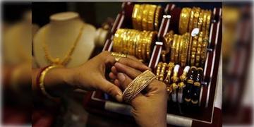 Read more about - Gold Price Today | ৯০ হাজার ছুঁয়ে ৭ এর ঘরে ফিরে এলো সোনা, সস্তা হলো রুপোলি ধাতুও