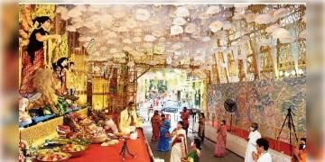 Read more about - পুজোয় এবার ভোগ বিতরণ বন্ধ, মাইকে মন্ত্র শুনে অঞ্জলি হবে বাড়ি বসেই