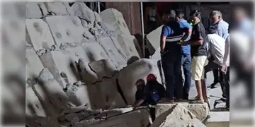 Read more about - Bullet Train Bridge Collapse | ভেঙে পড়লো বুলেট ট্রেন প্রকল্পের নির্মীয়মান সেতু! বহু মানুষ আটকে পড়েছেন বলে আশঙ্কা