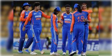 Read more about - Women's Asia Cup T20 | এশিয়া কাপ ২০২৪-এ পাকিস্তানকে ১৪.১ ওভারেই হারিয়ে অভিযান শুরু হরমনপ্রীতদের!