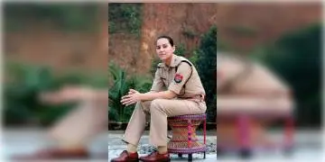 Read more about - ‘ঠোঁটকাটা’ আইপিএস চুপ করিয়ে দেন দিল্লি পুলিশকেও, একাই মেরেছেন ১৬ জন জঙ্গিকে