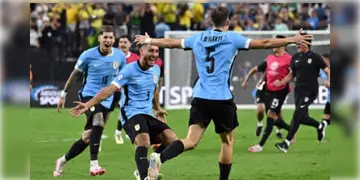 Read more about - Uruguay vs Brazil | উরুগুয়ের কাছে হেরে কোপা থেকে বিদায় নিলো ব্রাজিল!সেমিফাইনালে প্রবেশ করল উরুগুয়ে!