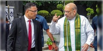 Read more about - IB Director | ‘অপারেশন সিঁদুর’-র আবহে বাড়ানো হলো আইবির ডিরেক্টর তপনকুমার ডেকারের কার্যকালের মেয়াদ!