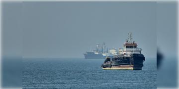 Read more about - Strait of Hormuz | মার্কিন কৌশলে হরমুজ হাতছাড়া ইরানের! অস্বস্তিতে তেহরান