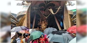 Read more about - Weather Update | বৃষ্টিতে কি ভেস্তে যাবে ঠাকুর দর্শনের পরিকল্পনা? কী আপডেট দিলো আবহাওয়া দফতর?