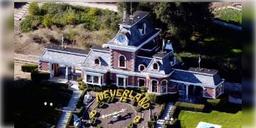 Read more about - ২ কোটি ২০ লক্ষ ডলারে বিক্রি জ্যাকসনের বিতর্কিত রিসর্ট ‘নেভারল্যান্ড র‌্যাঞ্চ’। 