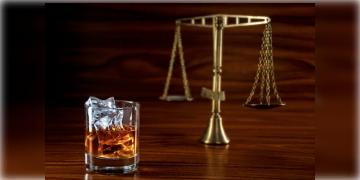 Read more about - Howrah Railway Station: ট্রেনিং রুমে মদ্যপানের প্রতিবাদ করায় রেল কর্মীদের মারধর করে!