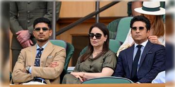 Read more about - Shubhman Gill at Wimbledon | উইম্বলডনের রয়্যাল বক্সে শচীনের পাশে শুভমন! নেটদুনিয়ায় ভাইরাল ছবি