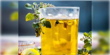 Read more about - ভ্যাপসা গরমে জামাইয়ের শরীর ঠান্ডা রাখবে গুজরাটের এই শরবত, জেনে নেওয়া যাক এই পানীয়ের রেসিপি