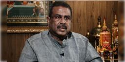 Read more about - Dharmendra Pradhan | "স্বীকার করছি ভুল করেছি, ভুলত্রুটি শুধরেও নিয়েছি"- রি-নিট নিয়ে মন্তব্য কেন্দ্রীয় শিক্ষামন্ত্রী ধর্মেন্দ্র প্রধানের