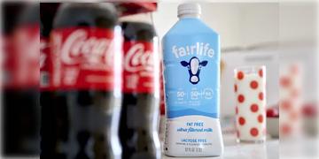 Read more about - Coca-Cola | সোডা থেকে প্রোটিন মিল্কে শিফট! দুধ বেঁচে বিলিয়ন ডলার কামাচ্ছে কোকা-কোলা