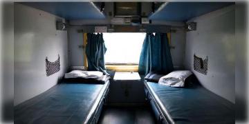 Read more about - স্লিপার ট্রেনের মিডল বার্থ নিয়ে খুব গুরুত্বপূর্ণ সিদ্ধান্ত নিল ভারতীয় রেল