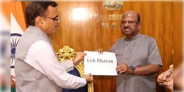 Read more about - Raj Bhavan | ভোল বদলে যাচ্ছে রাজভবনের, সরছে ব্রিটিশদের দেওয়া নাম! রাজ্যপালের আবেদনে অনুমোদন কেন্দ্রের