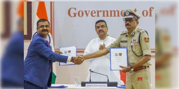 Read more about - West Bengal Police | প্রযুক্তি থেকে দক্ষতা, সার্বিক উন্নয়নের লক্ষ্যে রাষ্ট্রীয় রক্ষা বিশ্ববিদ্যালয়ের সঙ্গে মউ স্বাক্ষর রাজ্য পুলিশের