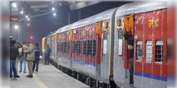Read more about - কবে থেকে রাজ্যে পুনরায় চালু হবে ইন্টারসিটি এক্সপ্রেস ? জানাল পূর্ব রেল