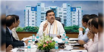 Read more about - Suvendu Adhikari | কাজে গাফিলতি বরদাস্ত করা হবে না! প্রয়োজনে সাসপেন্ড ও বদলি! কড়া হুঁশিয়ারি শুভেন্দুর