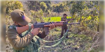 Read more about - Jammu Kashmir | জম্মু কাশ্মীরে খতম জইশ-ই-মহম্মদের শীর্ষ কমান্ডার-সহ ৩ জেহাদি! গোলাগুলিতে শহিদ ১ জওয়ান!