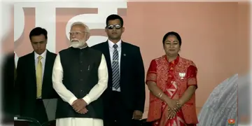 Read more about - Rekha Gupta | শপথ নিলেন দিল্লির নয়া মুখ্যমন্ত্রী রেখা গুপ্ত! উপস্থিত ছিলেন প্রধানমন্ত্রী মোদি-সহ প্রায় ৩০ হাজার অতিথি!