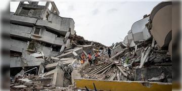 Read more about - Venezuela Earthquake | ভেনেজুয়েলায় মৃত্যুমিছিল, ভূমিকম্পে মৃতের সংখ্যা ছাড়ালো ৪৭০০