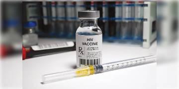 Read more about - এইডস, এইচ.আই.ভি. ওষুধ নিয়ে বড়সড় ঘোষণা অক্সফোর্ড বিশ্ববিদ্যালয়ের !