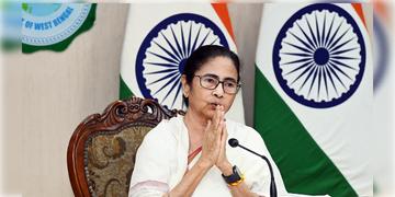 Read more about - Mamata Banerjee | পদত্যাগ করলেন মমতা, ২৬-২৮টি লাভজনক পদ থেকে ইস্তফা দিলেন তৃণমূল সুপ্রিমো!