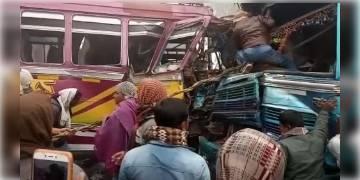 Read more about - অত্যন্ত কুয়াশায় পূর্ব বর্ধমানে মুখোমুখি দুটি বাসের সংঘর্ষে জখম ৩০। 